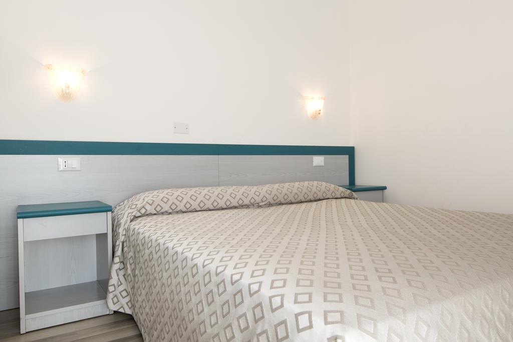 Hotel El Paso リド・ディ・イエゾロ 部屋 写真